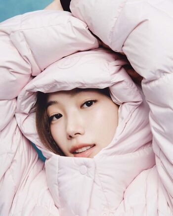 Kazuha Nakamura 中村 一葉