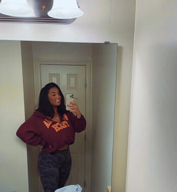 Kiara W