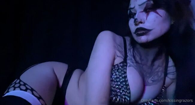 Kissingrazors