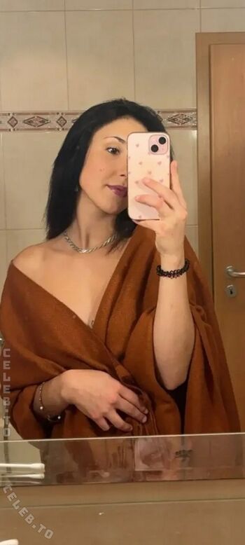 Laraa_Sophie