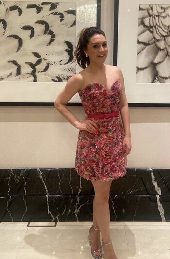 Laura Tobin