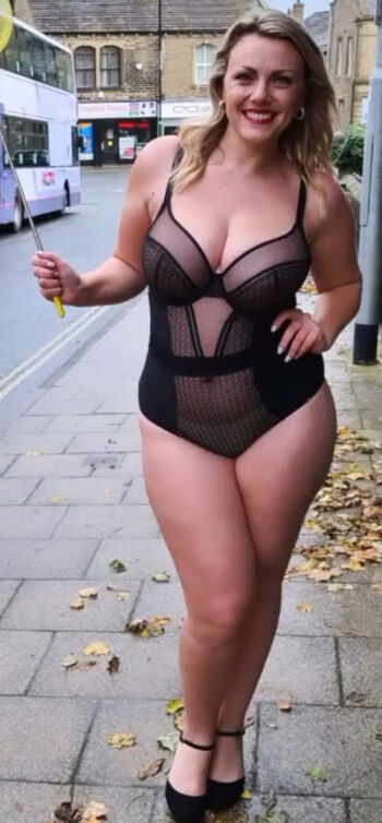 lauracurvemodel