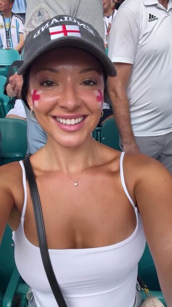 Layah Heilpern
