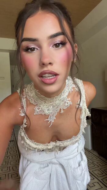 Leah Halton