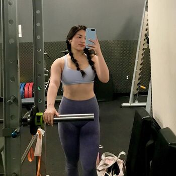 Liana Chau