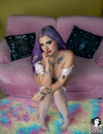 Lilacfables