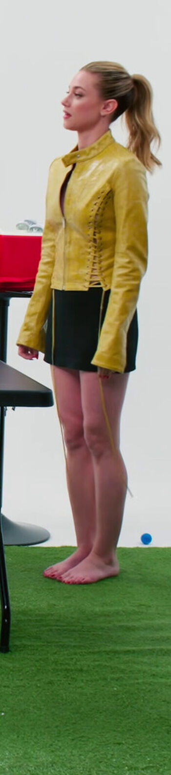 Lili Reinhart