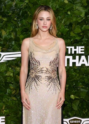 Lili Reinhart