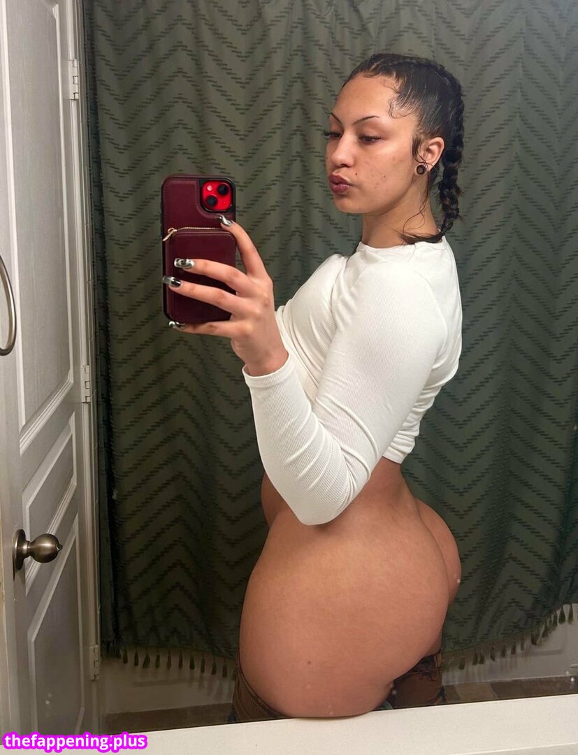 lloveraine Foto OnlyFans Nuda #4