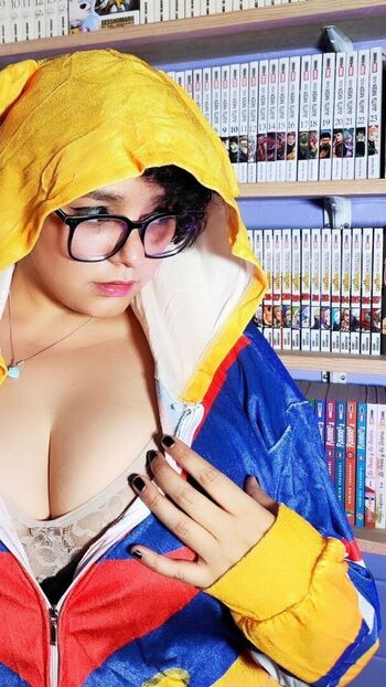 Looking For FreakyChikie