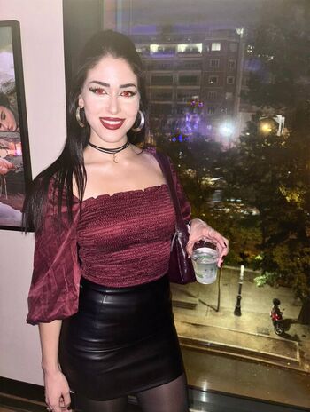 Maricel Freire Hotwife