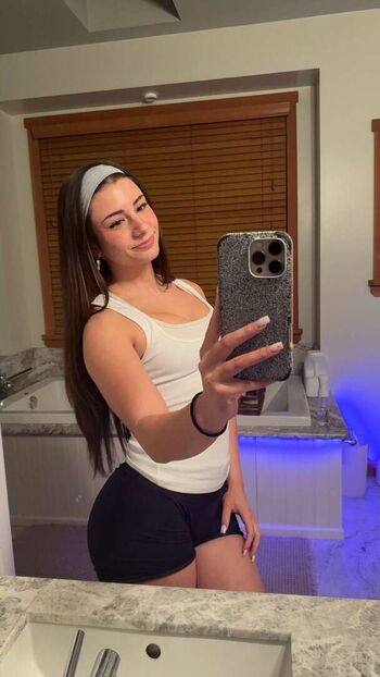 Mikayla Campinos