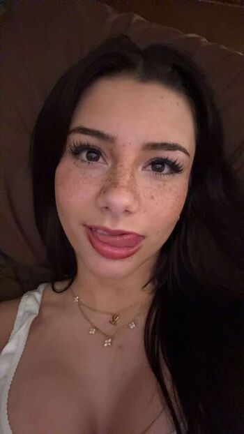 Mikayla Campinos