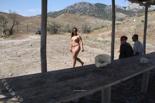 Nackt In Russland