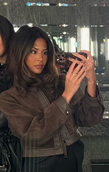 Nathalie Lok