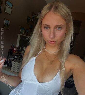nathalie_stnr