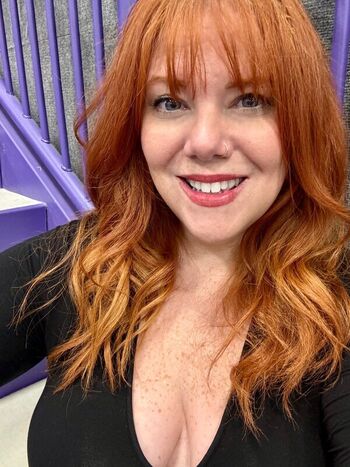 Naughtyexpastorswife