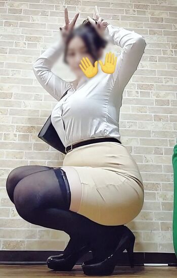 Nene_booty