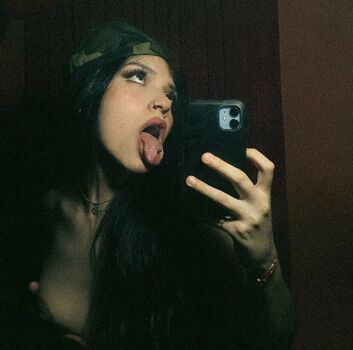 Nicole Freyed