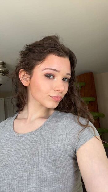 Nikki Woods