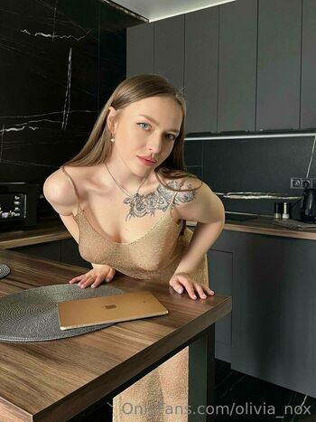 olivia_nox
