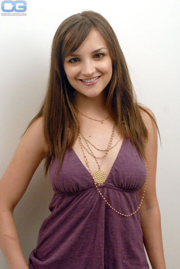Rachael Leigh Cook