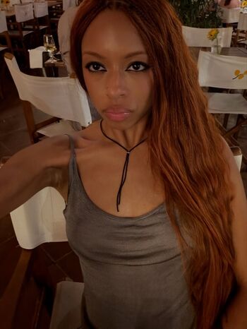 Ravyn Lenae
