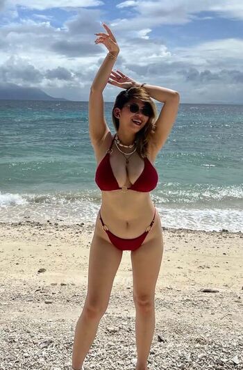 Roxxie Abarquez