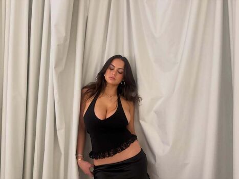 Sarabella Harris - sarabellaharriss - sexiisariii777