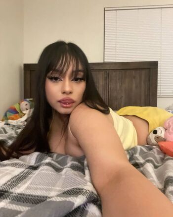 saucyysuzzy