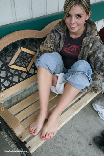 Scandinavian Feet