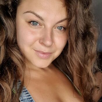 Sofia Curly