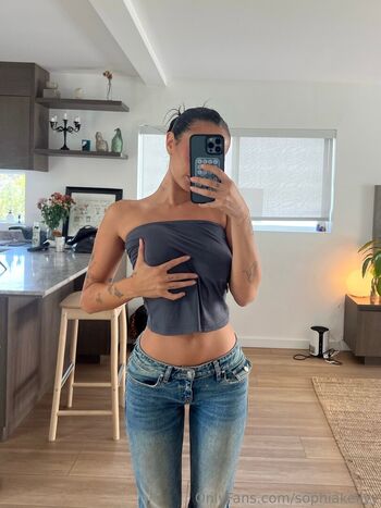 sophiakellyy
