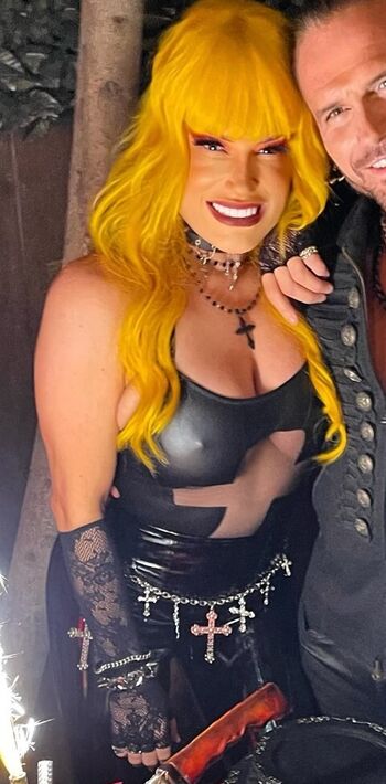 Taya Valkyrie