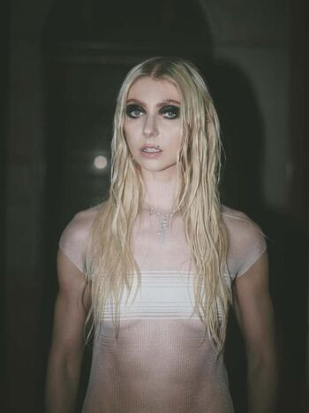 Taylor Momsen