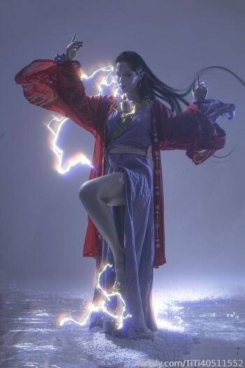 TiTi cosplay