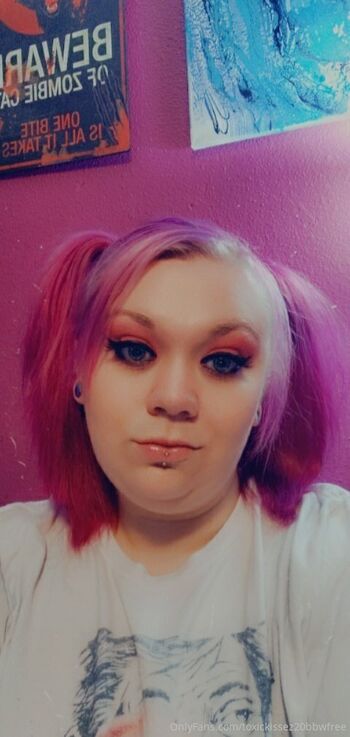 toxickissez20bbwfree