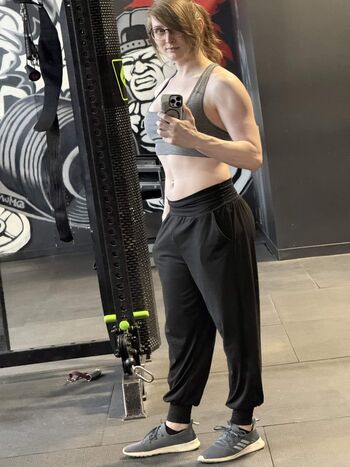 VeronicaJae