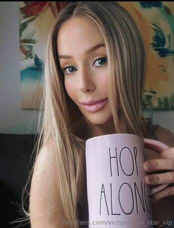 victoria_lyn_star_vip