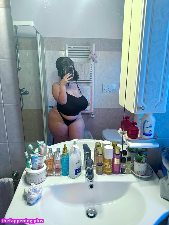 Mxmmytina / Vvalentinabonetalli / https: Naakte OnlyFans Foto #190