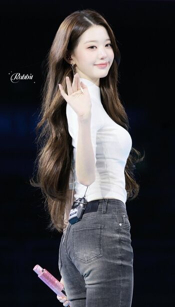 WomenK-pop