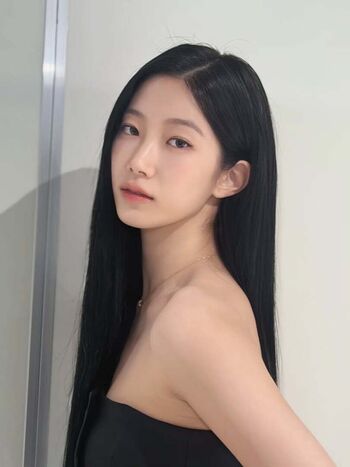 WomenK-pop
