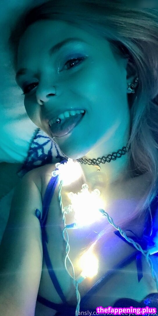 xxblueeyedkittyxx Nacktes OnlyFans Foto #10