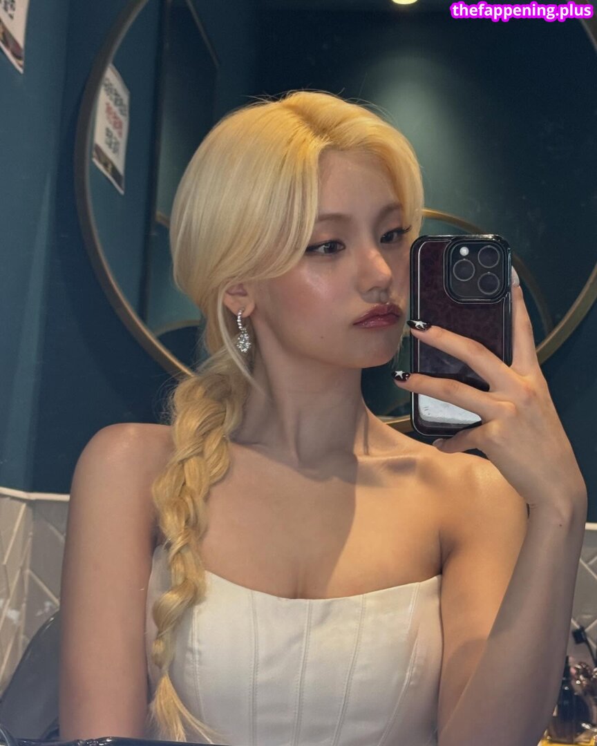 Yeji - ITZY (예지, Hwang Ye-ji)