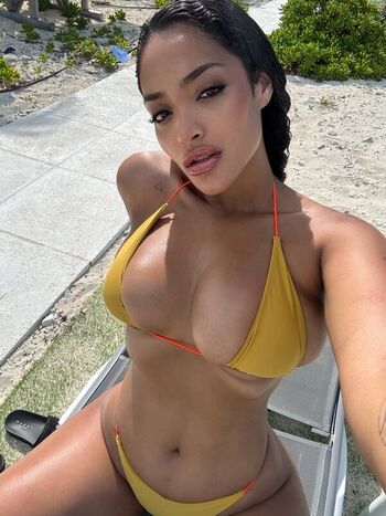 Yzabeya